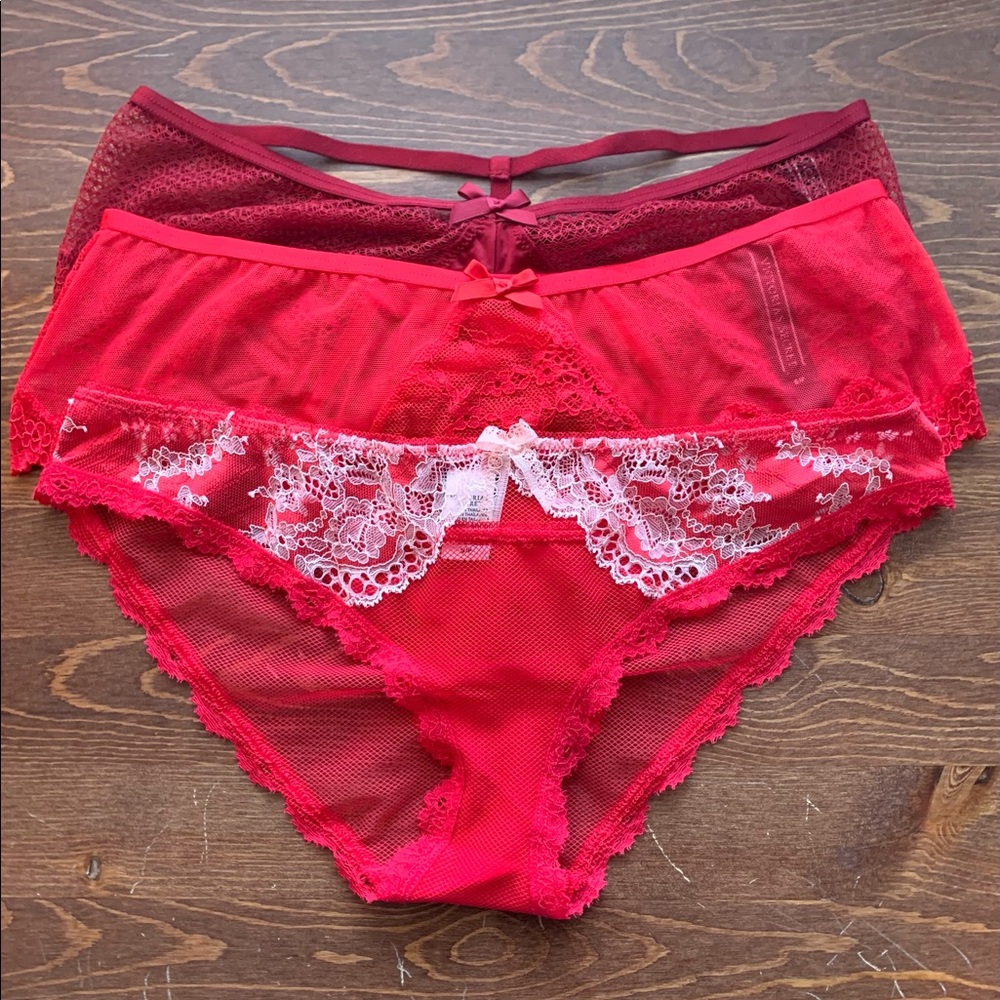 Victoria’s Secret Red Cheeky bundle NWOT
